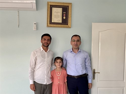 KAYMAKAMIMIZ ÖMER FARUK ÖZDEMİR 15 TEMMUZ GAZİSİ HALİT AY'I ZİYARET ETTİ.