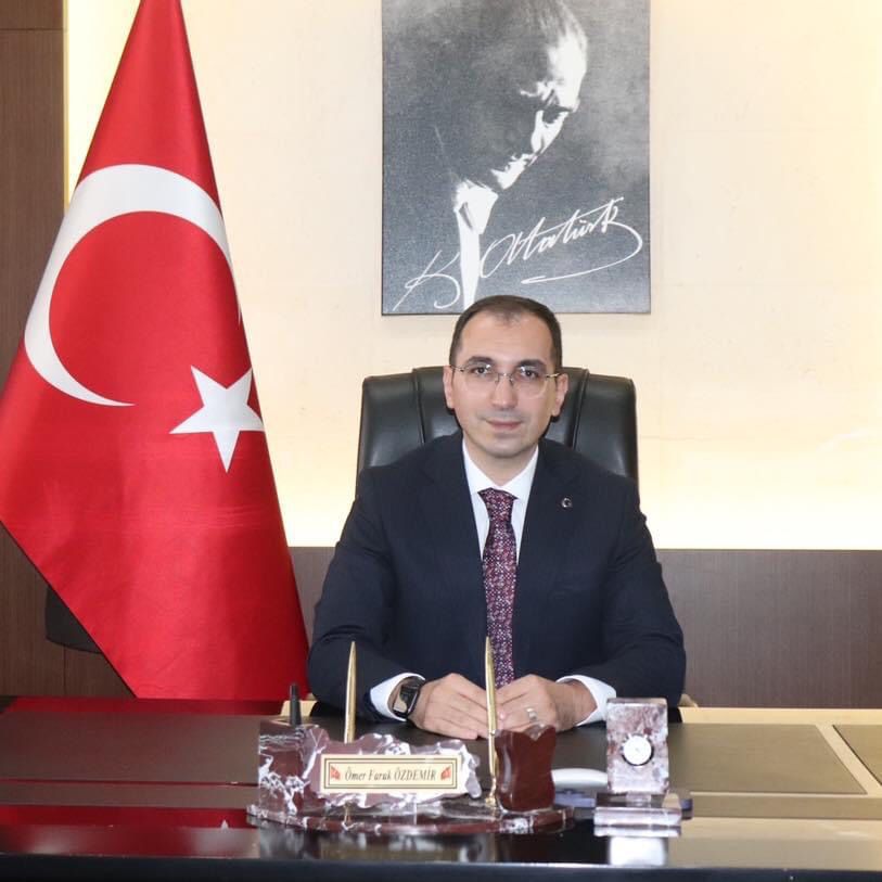 Kaymakamımız Sayın Ömer Faruk Özdemir’in 23 Nisan Ulusal Egemenlik ve Çocuk Bayramı Kutlama Mesajı